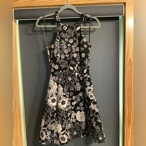 Guess flowered black halter top dress